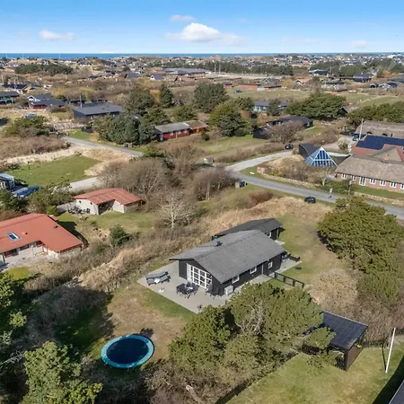 Casa de Férias Gillis - 900m From The Sea In Western Jutland By Interhome
