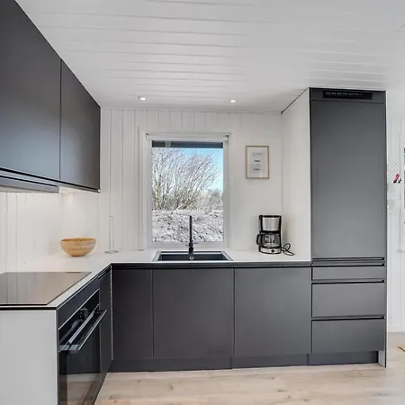 Gillis - 900m From The Sea By Interhome *