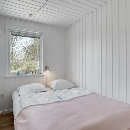 Gillis - 900m From The Sea By Interhome *