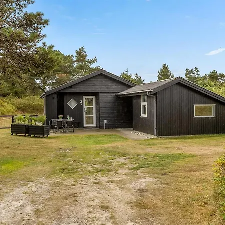 Gillis - 900m From The Sea By Interhome